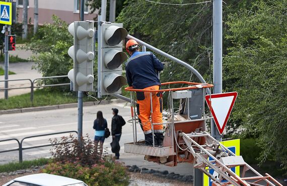 佐賀で電気通信工事士を募集する施工業者は転職活動中の方を募集しています
